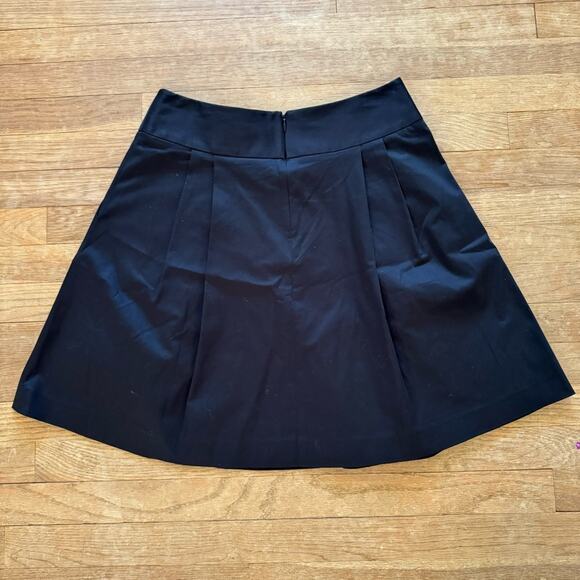 Rafaela black a-line knee length skirt size 8 petite 
b28 - Picture 1 of 3